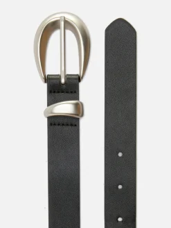 Asymmetrical Buckle Belt
