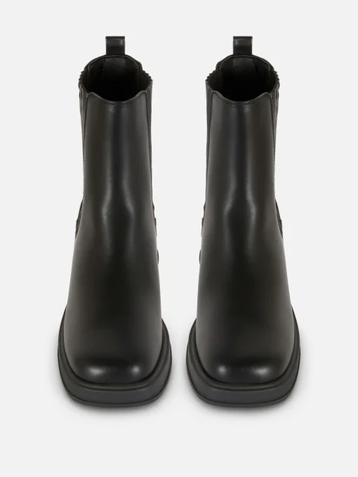 Block Heel Chelsea Boots