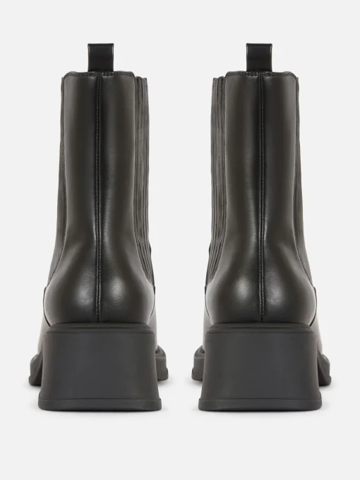 Block Heel Chelsea Boots