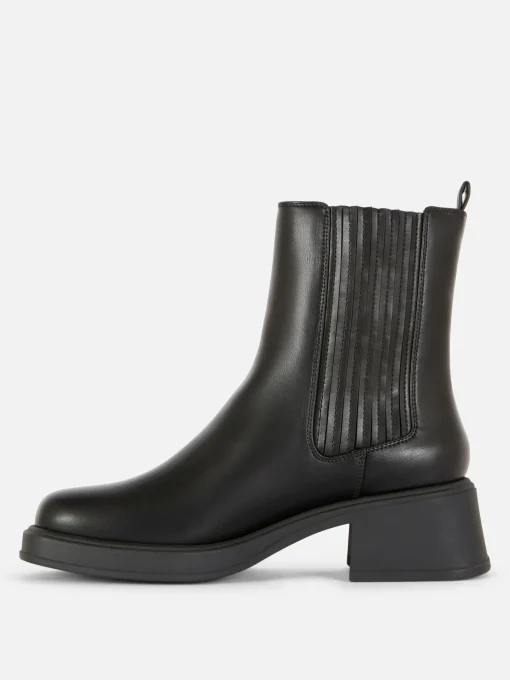 Block Heel Chelsea Boots