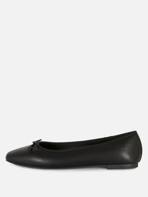Bow Ballerinas