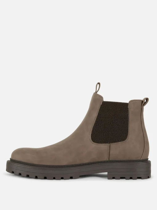 Chunky Chelsea Boots