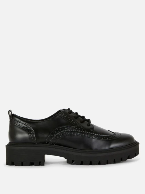 Chunky Lace-Up Wingtips