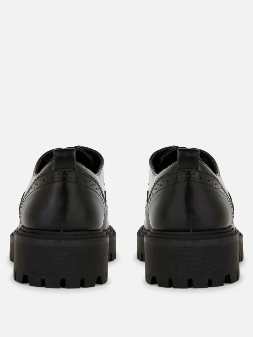 Chunky Lace-Up Wingtips