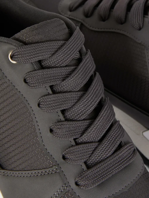 Chunky Sporty Sneakers