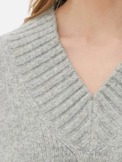 Chunky V-Neck Sweater