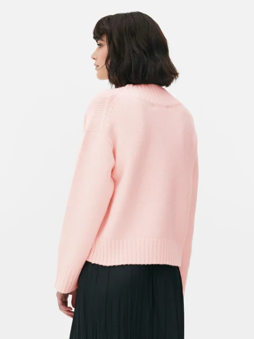 Chunky V-Neck Sweater