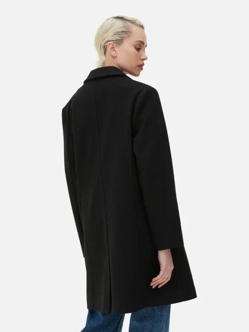 Classic Single-Breasted Coat
