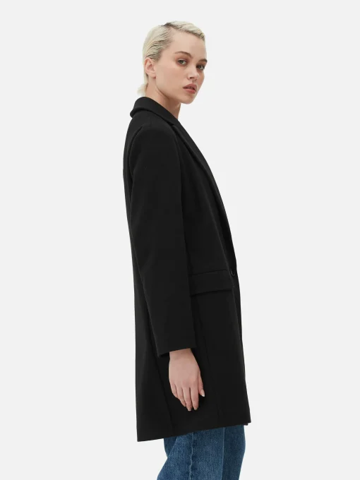 Classic Single-Breasted Coat
