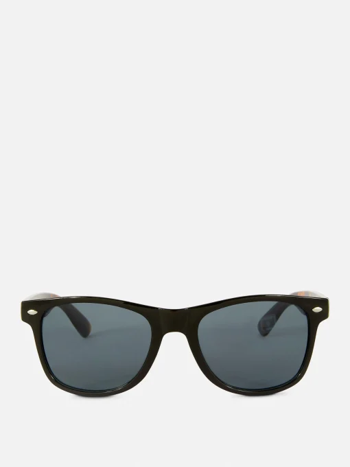 Classic Square Frame Sunglasses