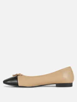Contrast Cap Toe Ballet Flats