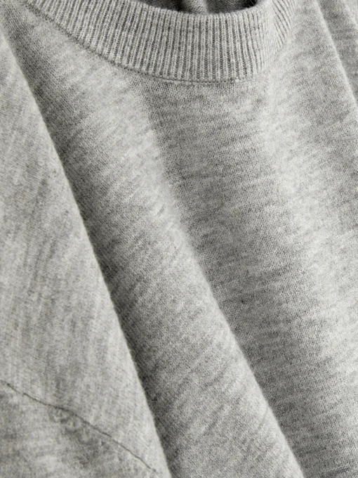 Crew Neck Fine Knit Sweater