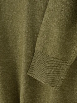 Crew Neck Fine Knit Sweater