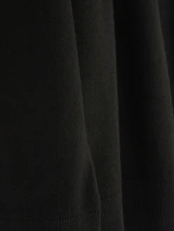 Crew Neck Fine Knit Sweater