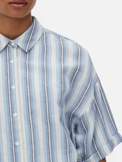 Cropped Boxy Short Sleeve Shirt