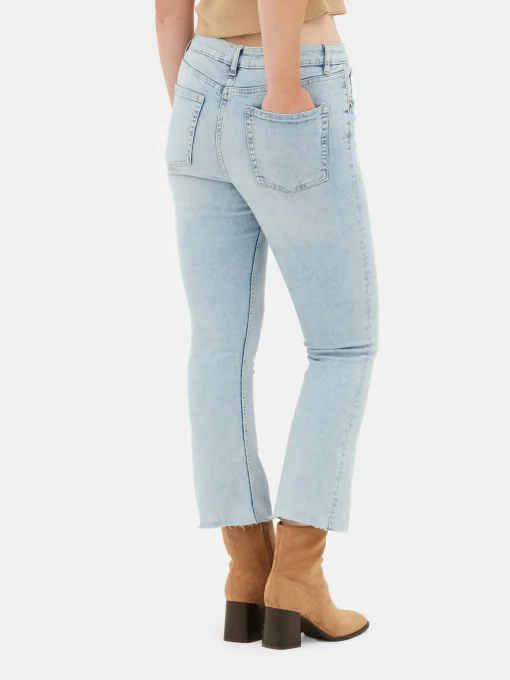 Cropped Flared Jeans