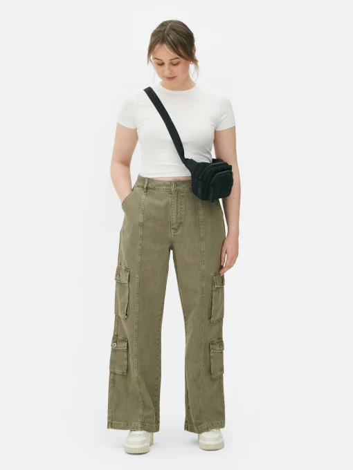 Cropped T-Shirt