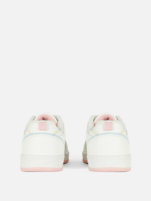 Disney’s Minnie Mouse Low Tops