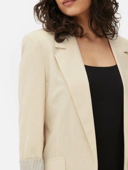 Edge-to-Edge Tailored Blazer
