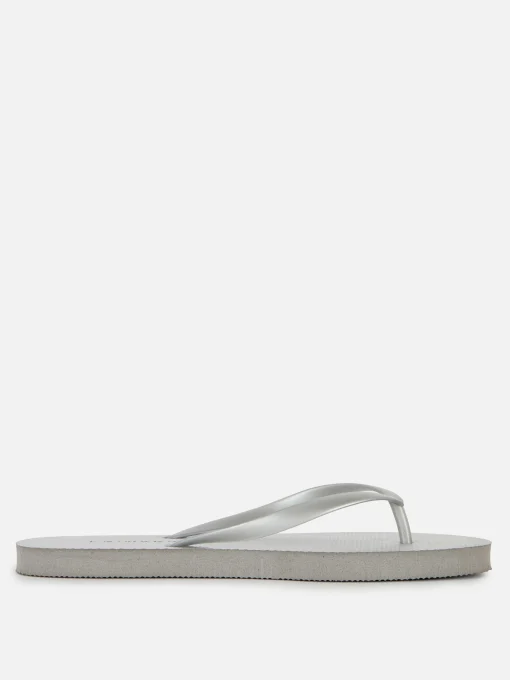 Essential Flat Flip Flops