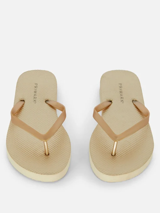 Essential Flat Flip Flops