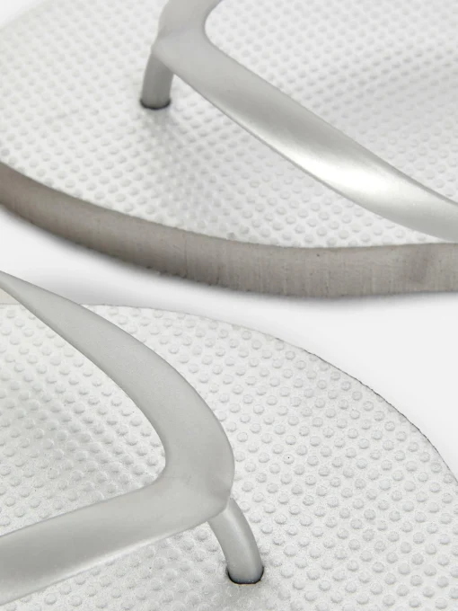 Essential Flat Flip Flops