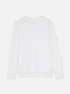 Essential Long Sleeve T-Shirt