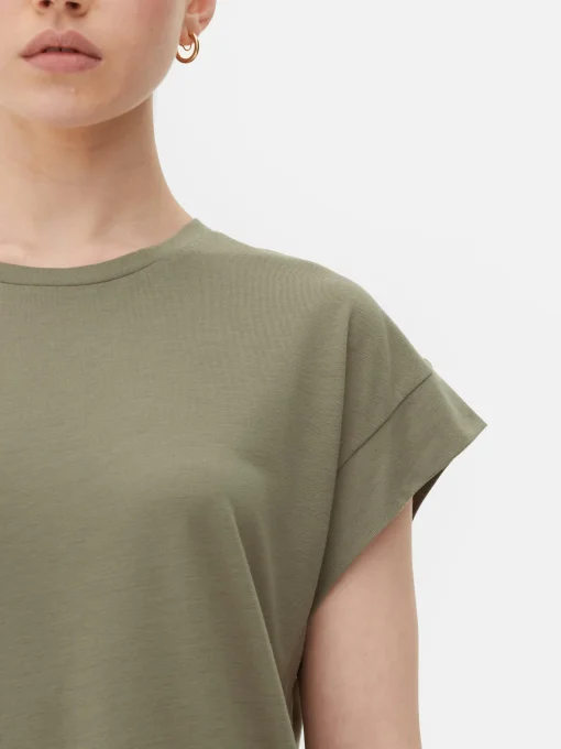 Essential Longline T-Shirt