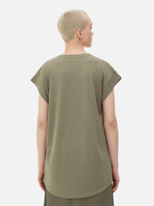 Essential Longline T-Shirt