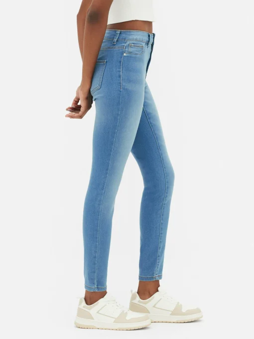 Essential Mid-Rise Skinny Jeans