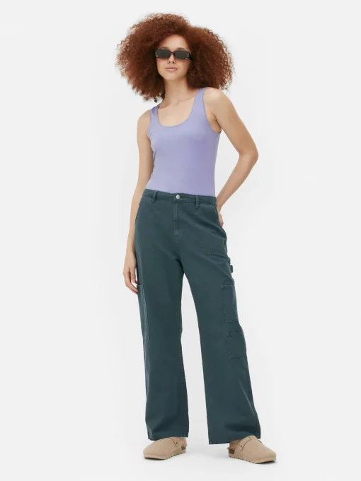 Essential Scoop Neck Stretch Tank
