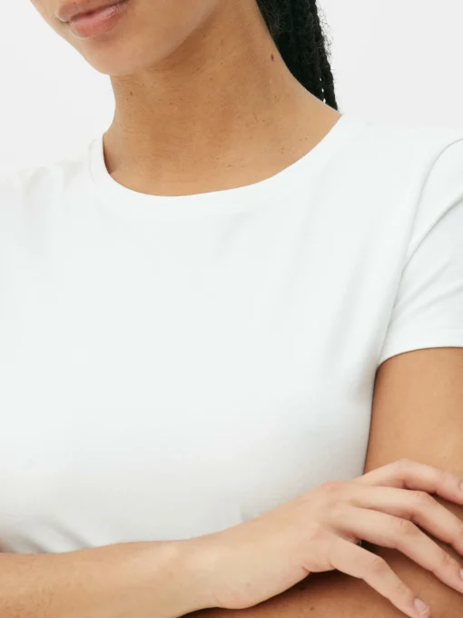 Essential Short Sleeve T-Shirt