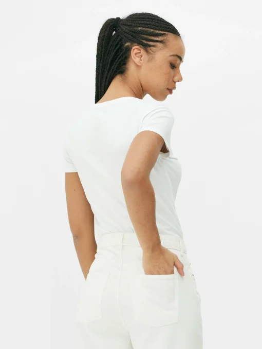 Essential Short Sleeve T-Shirt