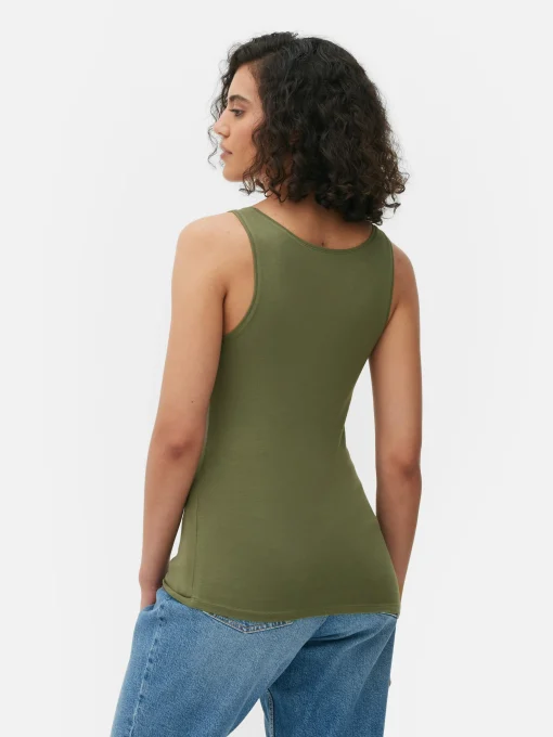 Essential Stretch Tank