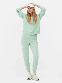 Essential Sweatshirt
