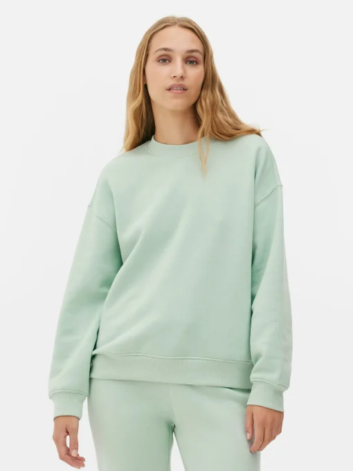 Essential Sweatshirt