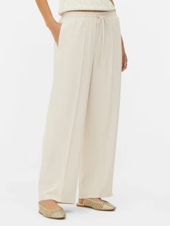 Essential Wide-Leg Joggers