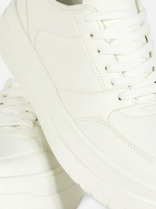 Flatform Low Tops