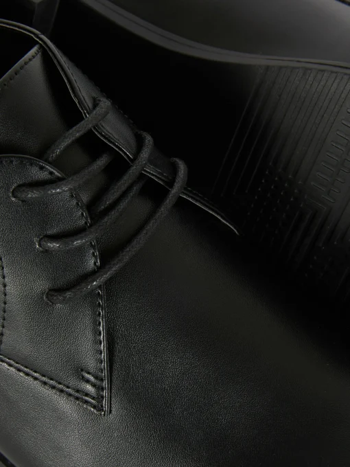 Formal Lace-Up Shoes