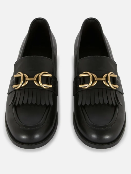 Fringed Buckle Loafers