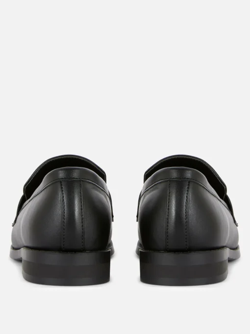 Fringed Buckle Loafers