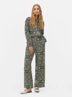 Geometric Print Wide Leg Pants