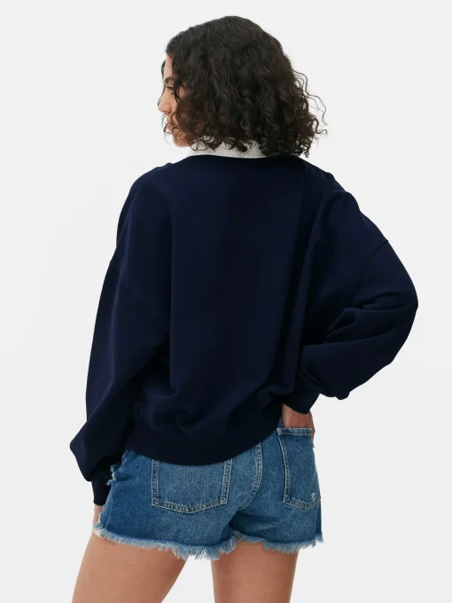 Graphic Collared Sweatshirt