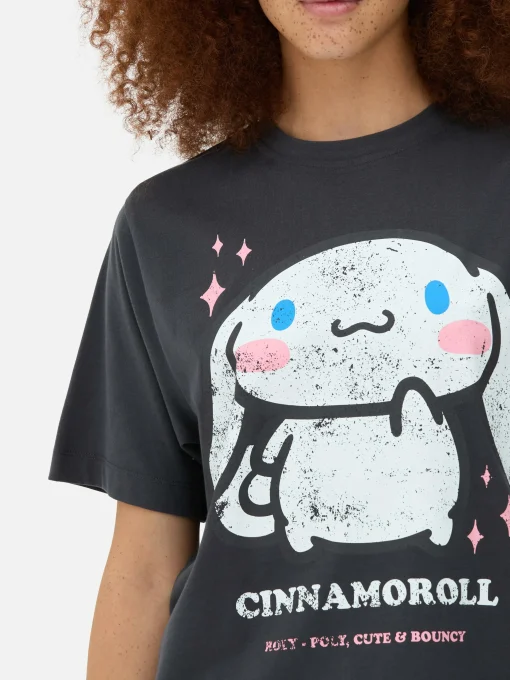 Hello Kitty Cinnamoroll Oversized T-Shirt