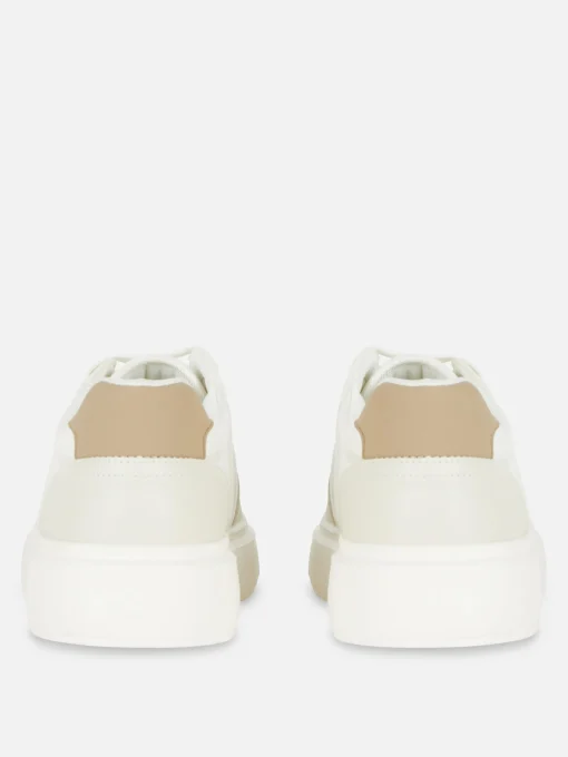 Kem Laced Low Tops