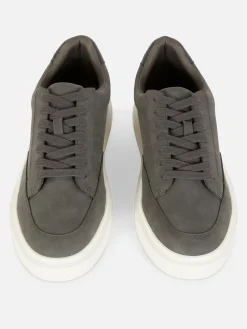 Kem Low-Top Sneakers