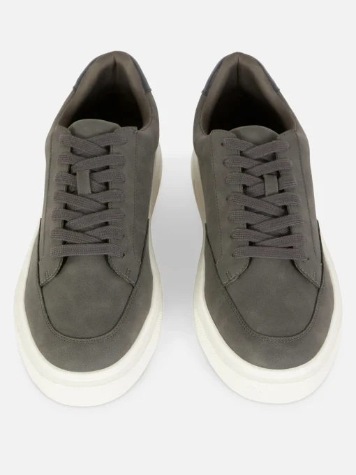 Kem Low-Top Sneakers