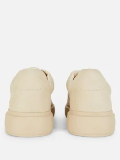 Kem Low-Top Sneakers