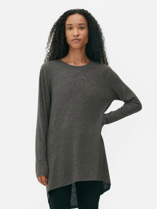 Long Sleeve Long Curved Hem Top