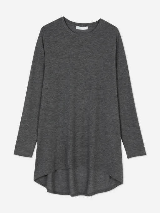 Long Sleeve Long Curved Hem Top